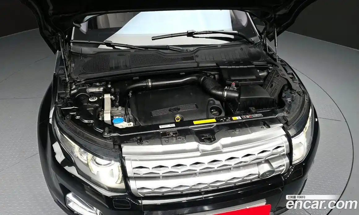 Land Rover Range-Rover Evoque 2015 2.2 гидро в Москве № 2058962, фото 6
