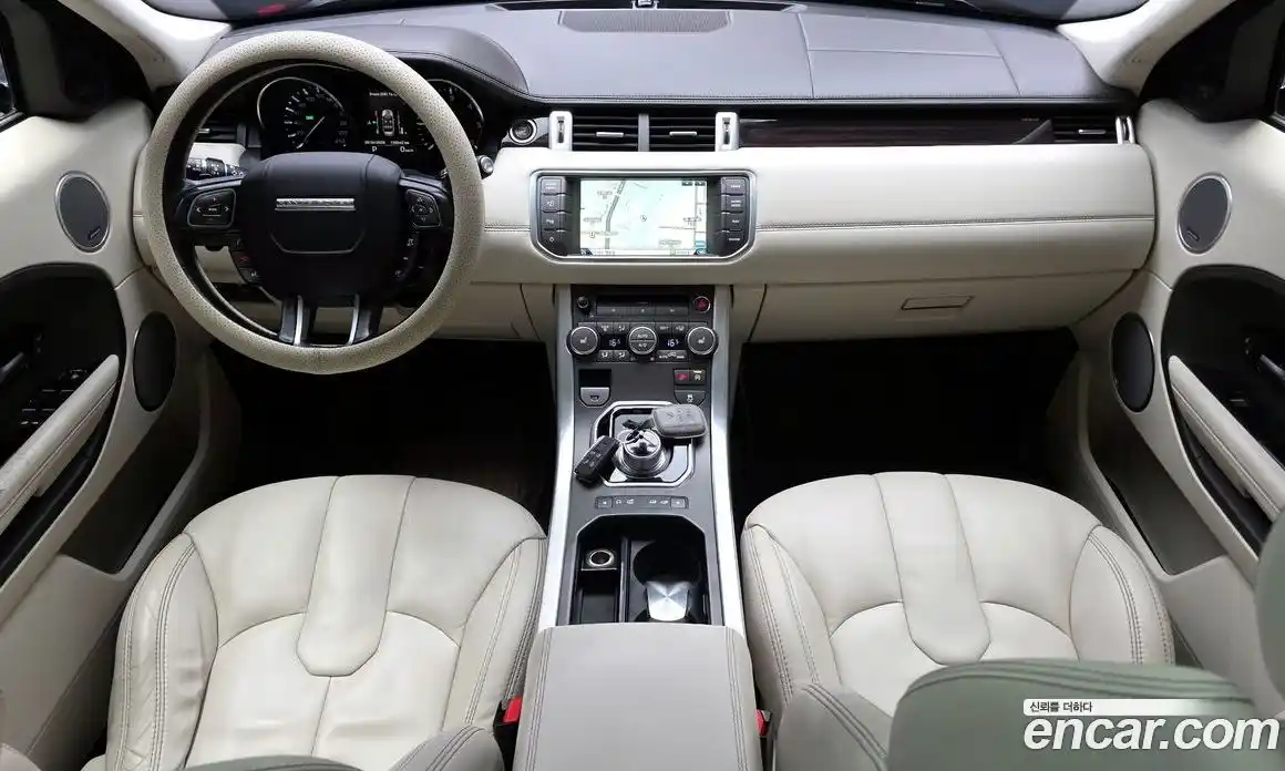 Land Rover Range-Rover Evoque 2015 2.2 гидро в Москве № 2058962, фото 7