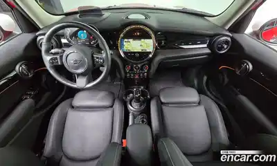 Mini Cooper 2023 1.5 гидро в Москве № 2059251, миниатюра 7
