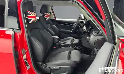 Mini Cooper 2023 1.5 гидро в Москве № 2059251, миниатюра 10