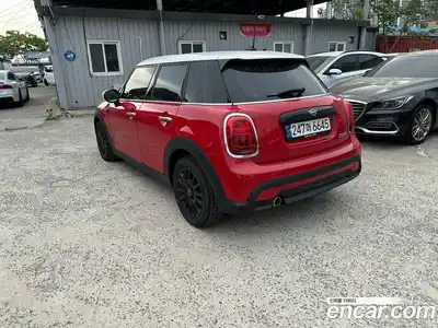 Mini Cooper 2023 1.5 гидро в Москве № 2059685, миниатюра 2