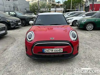 Mini Cooper 2023 1.5 гидро в Москве № 2059685, миниатюра 3