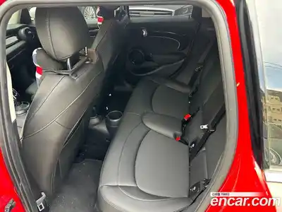 Mini Cooper 2023 1.5 гидро в Москве № 2059685, миниатюра 10