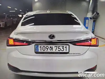 Lexus ES 2024 2.5 гидро в Москве № 2060172, миниатюра 4