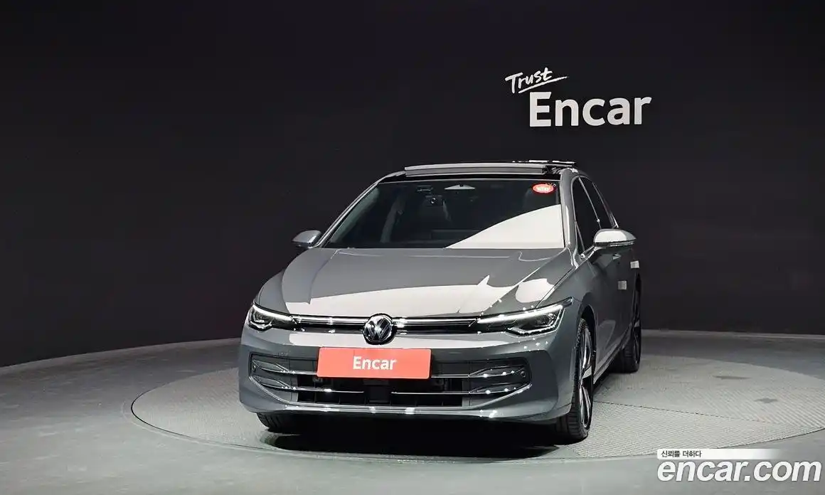 Volkswagen Golf 2025 2.0 гидро в Москве № 2060254, фото 3