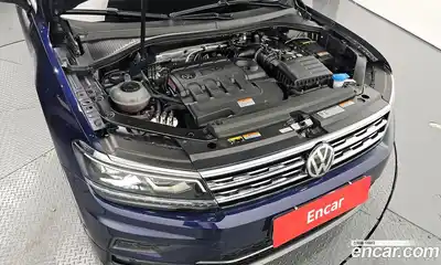 Volkswagen Tiguan 2018 2.0 гидро в Москве № 2060573, миниатюра 5