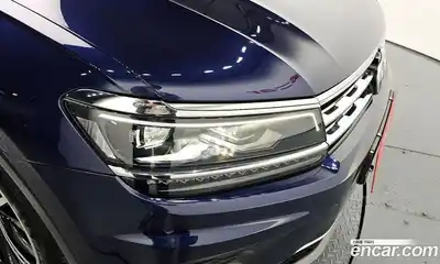 Volkswagen Tiguan 2018 2.0 гидро в Москве № 2060573, миниатюра 7