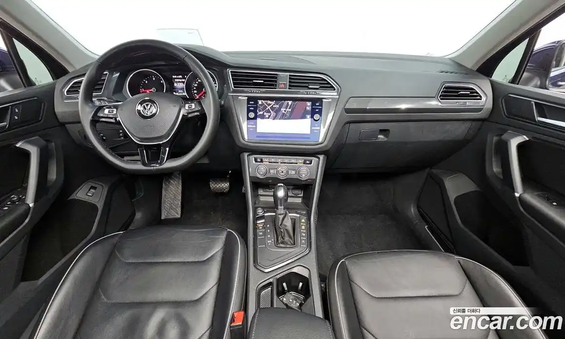 Volkswagen Tiguan 2018 2.0 гидро в Москве № 2060573, фото 9