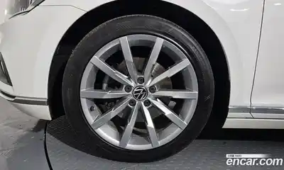 Volkswagen Passat 2021 2.0 гидро в Москве № 2060646, миниатюра 5