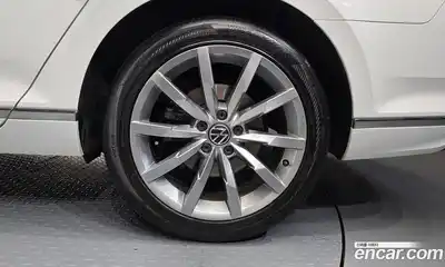 Volkswagen Passat 2021 2.0 гидро в Москве № 2060646, миниатюра 7