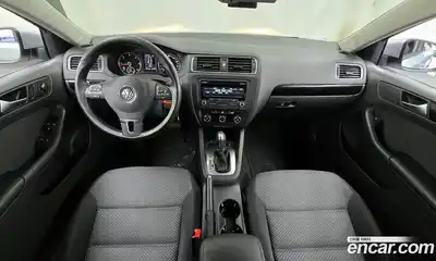 Volkswagen Jetta 2014 1.6 гидро в Москве № 2060698, миниатюра 10