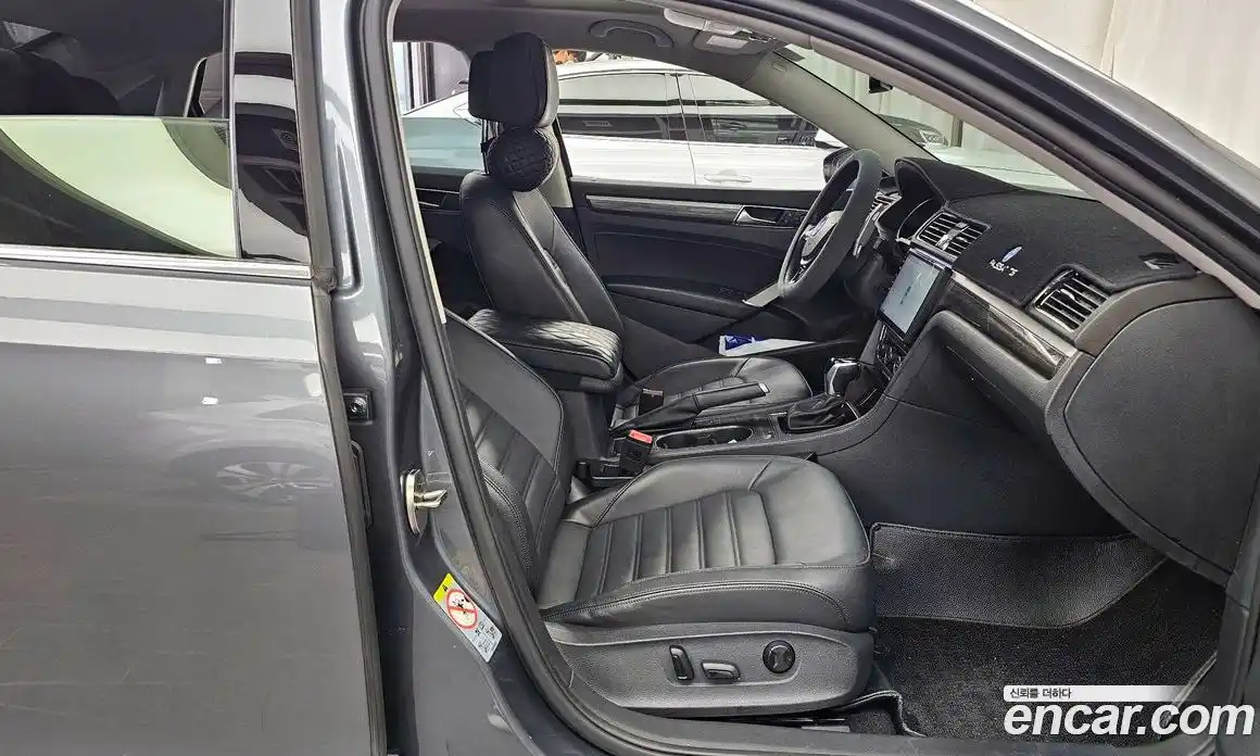 Volkswagen Passat 2018 2.0 гидро в Москве № 2060764, фото 11