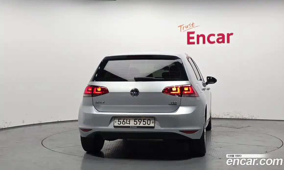 Volkswagen Golf 2013 1.6 гидро в Москве № 2060766, фото 4