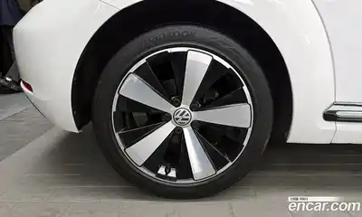 Volkswagen Beatle 2013 2.0 гидро в Москве № 2060832, миниатюра 5