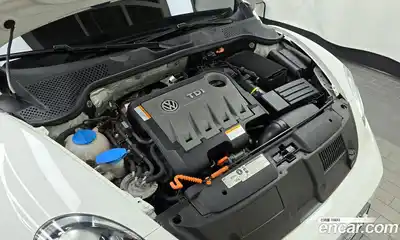 Volkswagen Beatle 2013 2.0 гидро в Москве № 2060832, миниатюра 6