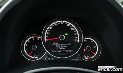 Volkswagen Beatle 2013 2.0 гидро в Москве № 2060832, миниатюра 8