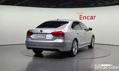 Volkswagen Passat 2015 2.0 гидро в Москве № 2060891, миниатюра 2