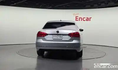 Volkswagen Passat 2015 2.0 гидро в Москве № 2060891, миниатюра 4