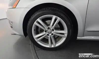 Volkswagen Passat 2015 2.0 гидро в Москве № 2060891, миниатюра 5