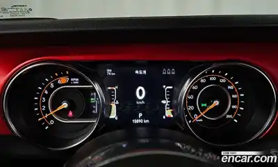 Jeep Wrangler 2023 2.0 гидро в Москве № 2061193, миниатюра 11