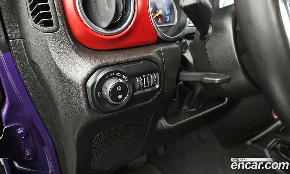 Jeep Wrangler 2023 2.0 гидро в Москве № 2061193, фото 24
