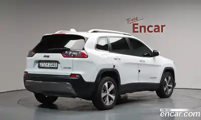 Jeep Cherokee, 2021