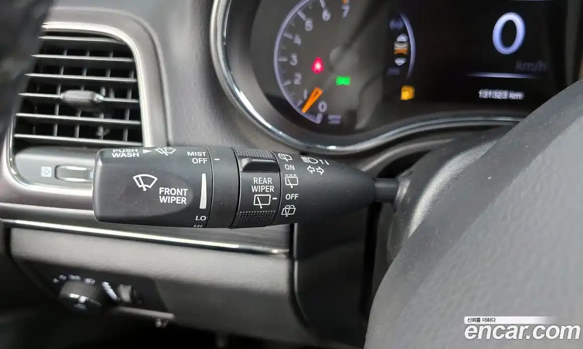 Jeep Cherokee 2019 3.6 гидро в Москве № 2061652, фото 25
