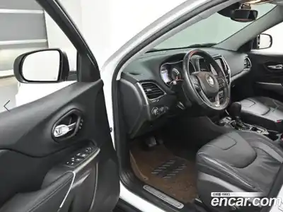 Jeep Cherokee 2021 2.4 гидро в Москве № 2061841, миниатюра 11