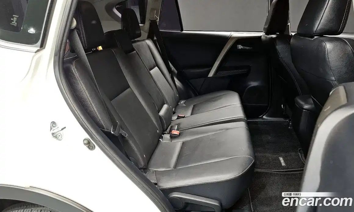 Toyota RAV4 2014 2.5 гидро в Москве № 2062141, фото 11