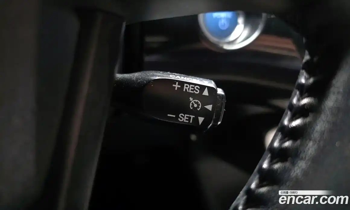 Toyota Prius 2016 1.8 гидро в Москве № 2062163, фото 17