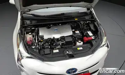 Toyota Prius 2016 1.8 гидро в Москве № 2062163, миниатюра 6