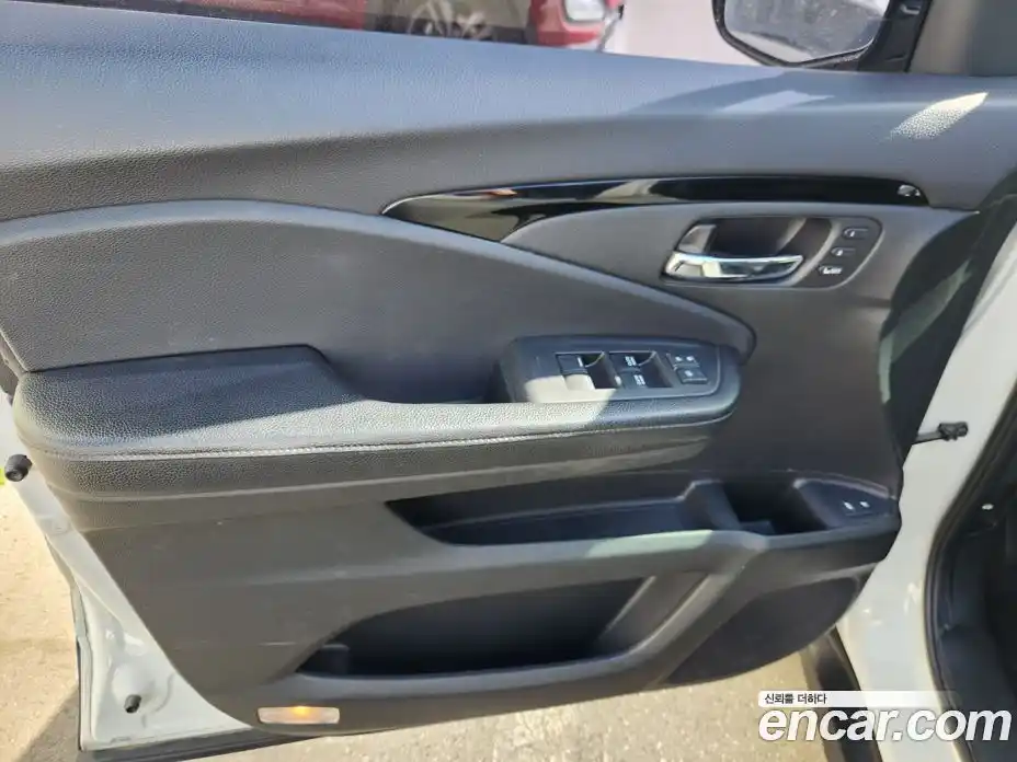 Honda Pilot 2018 3.5 гидро в Москве № 2062659, фото 17