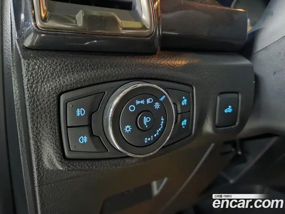 Ford Ranger 2022 2.0 гидро в Москве № 2063734, фото 12