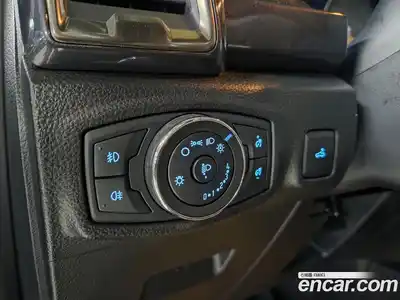Ford Ranger 2022 2.0 гидро в Москве № 2063734, миниатюра 12