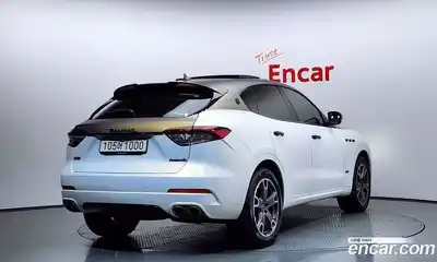 Maserati Levante 2018 3.0 гидро, миниатюра 2