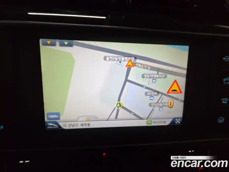 Jaguar XE 2015 2.0 гидро в Москве № 2064797, фото 12