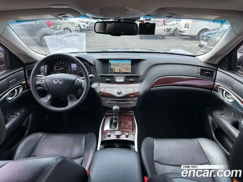 Infiniti Q70 2018 3.7 гидро в Москве № 2065254, фото 11