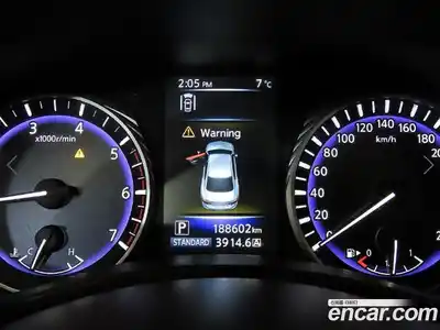 Infiniti Q50 2014 2.1 гидро в Москве № 2065351, миниатюра 9