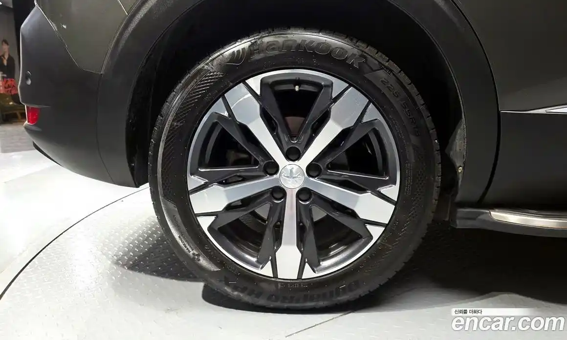 Peugeot 5008 2018 1.6 гидро в Москве, фото 37