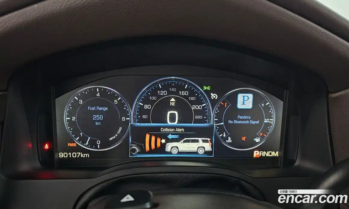 Cadillac Escalade 2015 6.2 гидро в Москве № 2065724, фото 19