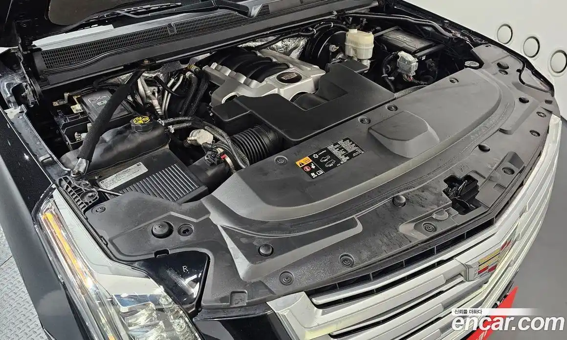 Cadillac Escalade 2015 6.2 гидро в Москве № 2065724, фото 6