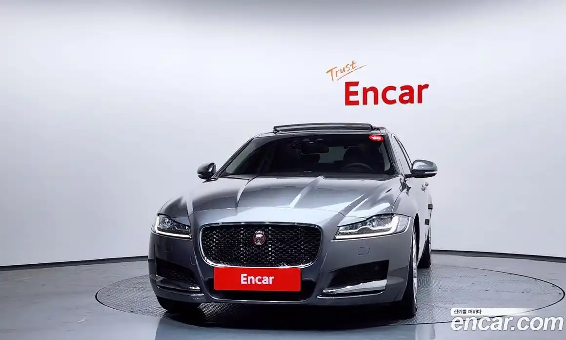 Jaguar XF 2016 2.0 гидро в Москве № 331522, фото 3