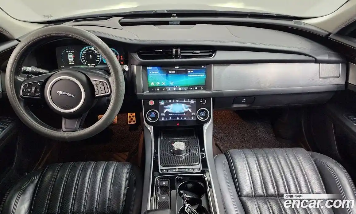 Jaguar XF 2016 2.0 гидро в Москве № 331522, фото 7