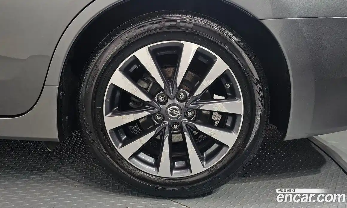 Nissan Altima 2017 2.5 гидро в Москве № 342553, фото 5