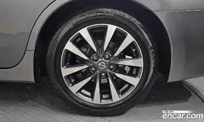 Nissan Altima 2017 2.5 гидро в Москве № 342553, миниатюра 5