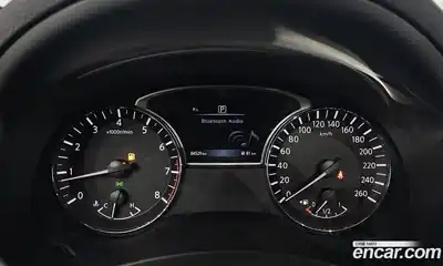 Nissan Altima 2017 2.5 гидро в Москве № 342553, миниатюра 8