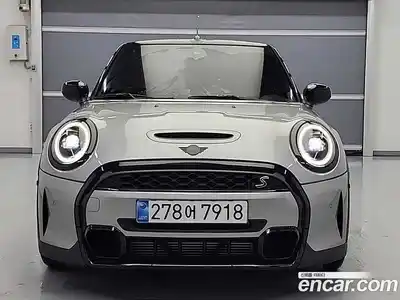 Mini Cooper Convertible 2024 2.0 гидро в Москве № 381246, миниатюра 2