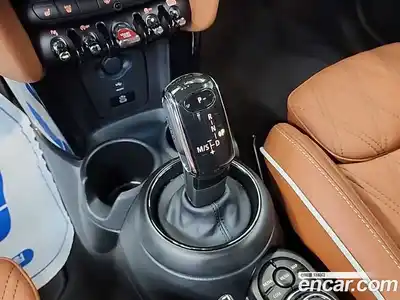 Mini Cooper Convertible 2024 2.0 гидро в Москве № 381246, миниатюра 7