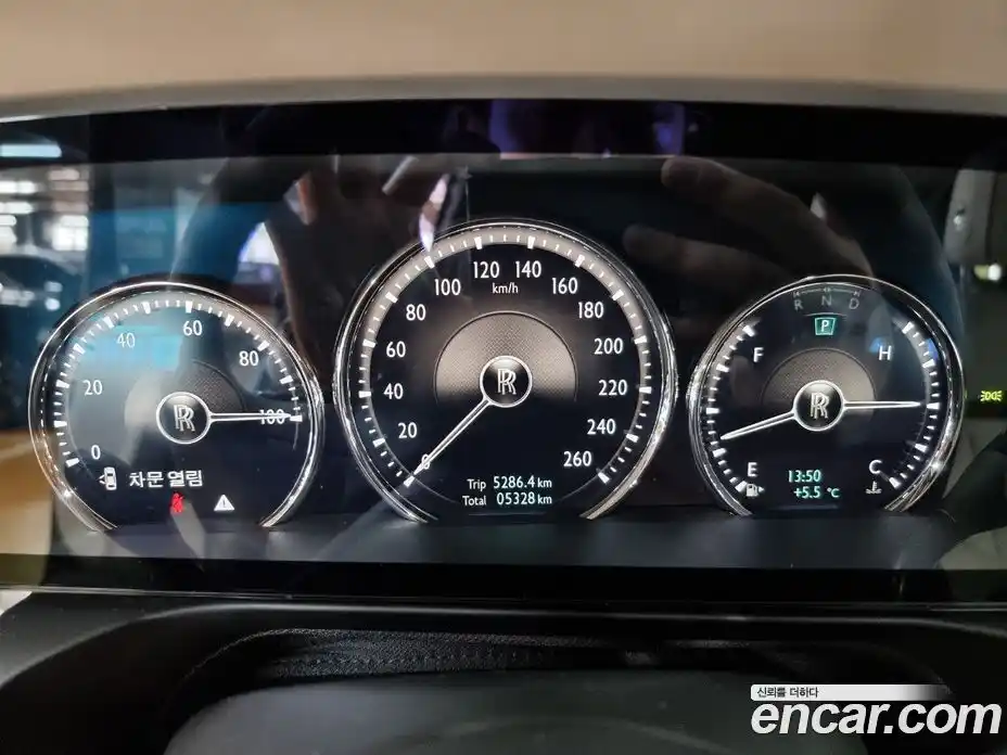 Rolls-Royce Ghost 2021 6.7 гидро в Москве № 407314, фото 8