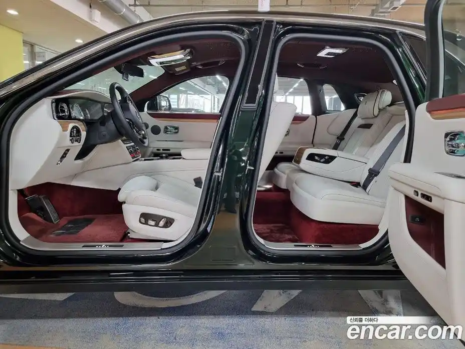 Rolls-Royce Ghost 2021 6.7 гидро в Москве № 407314, фото 9